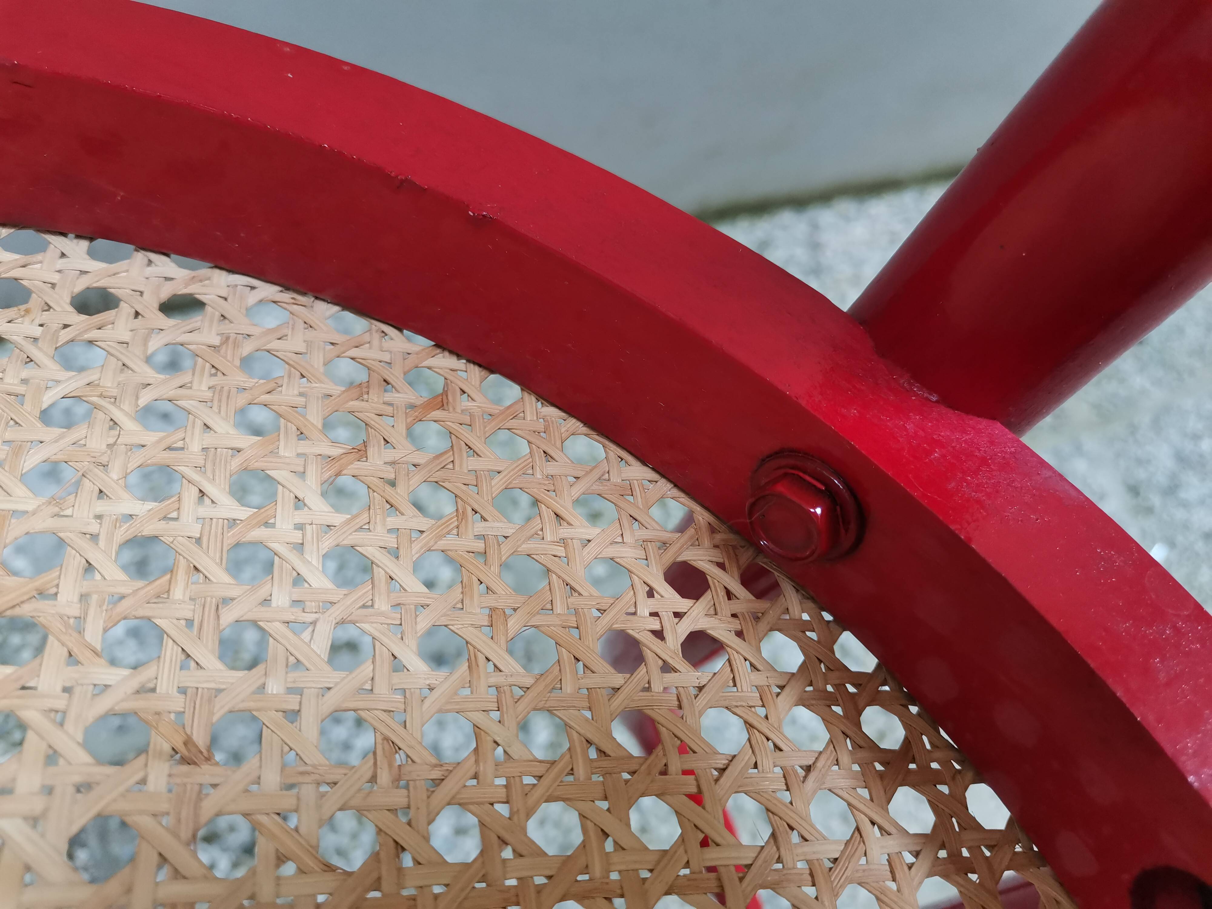 Chaise de salle à manger rouge, années 1980