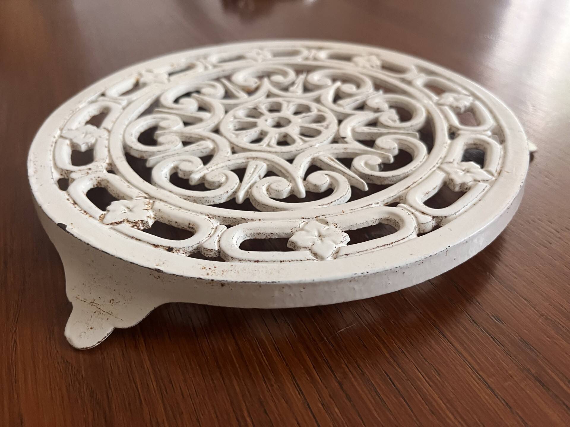 Cast iron trivet