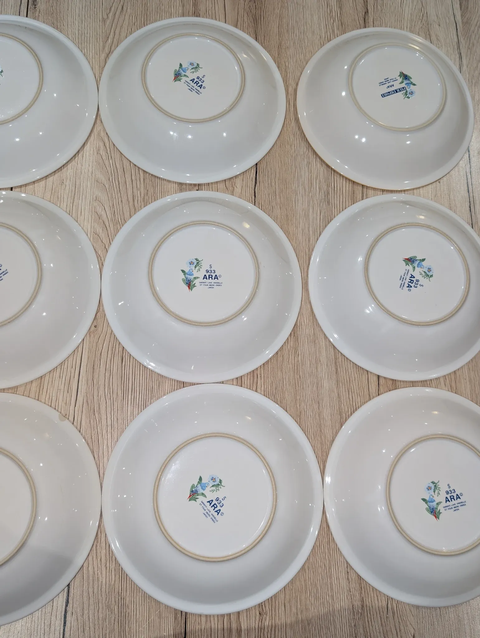 Lot 9 Deep Plates Porcelain Japan ARA S 933 Parrot & F Decor