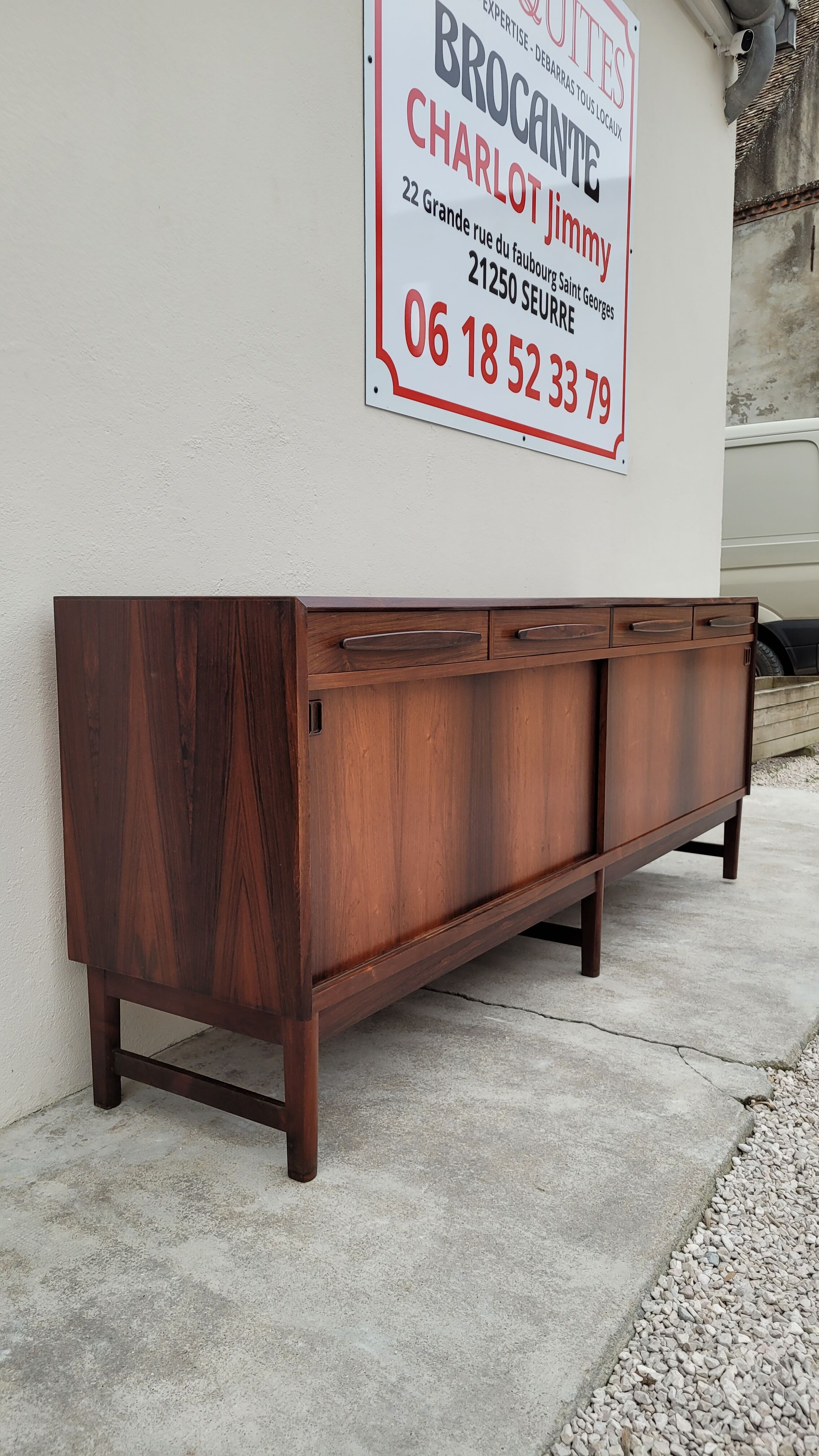 Danish sideboard stamped Bordum and Nielsen in Rio rosewood