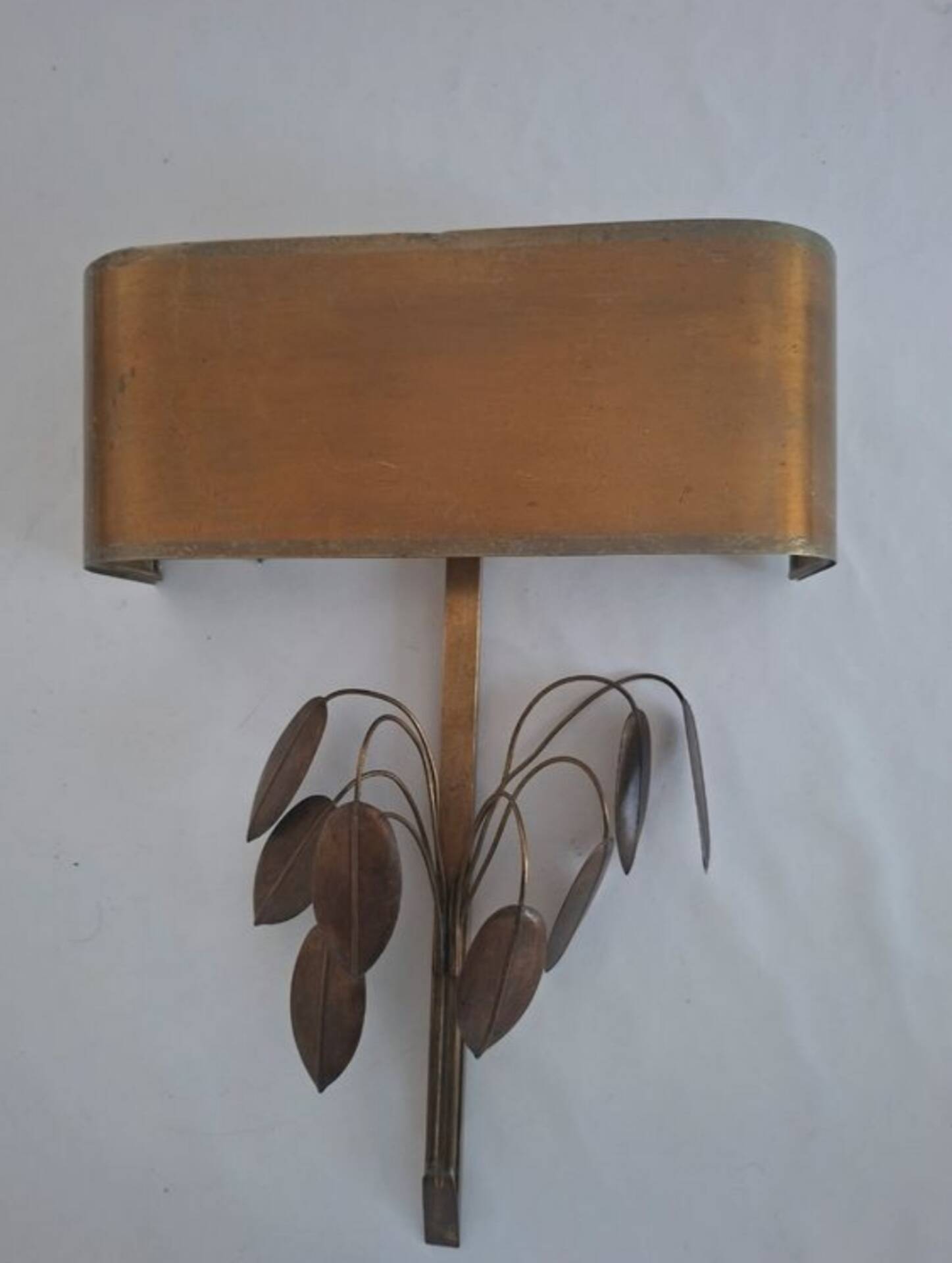 Vintage wall light Maison Charles – Brass leaves 1970s
