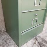 Iron clamshell cabinet