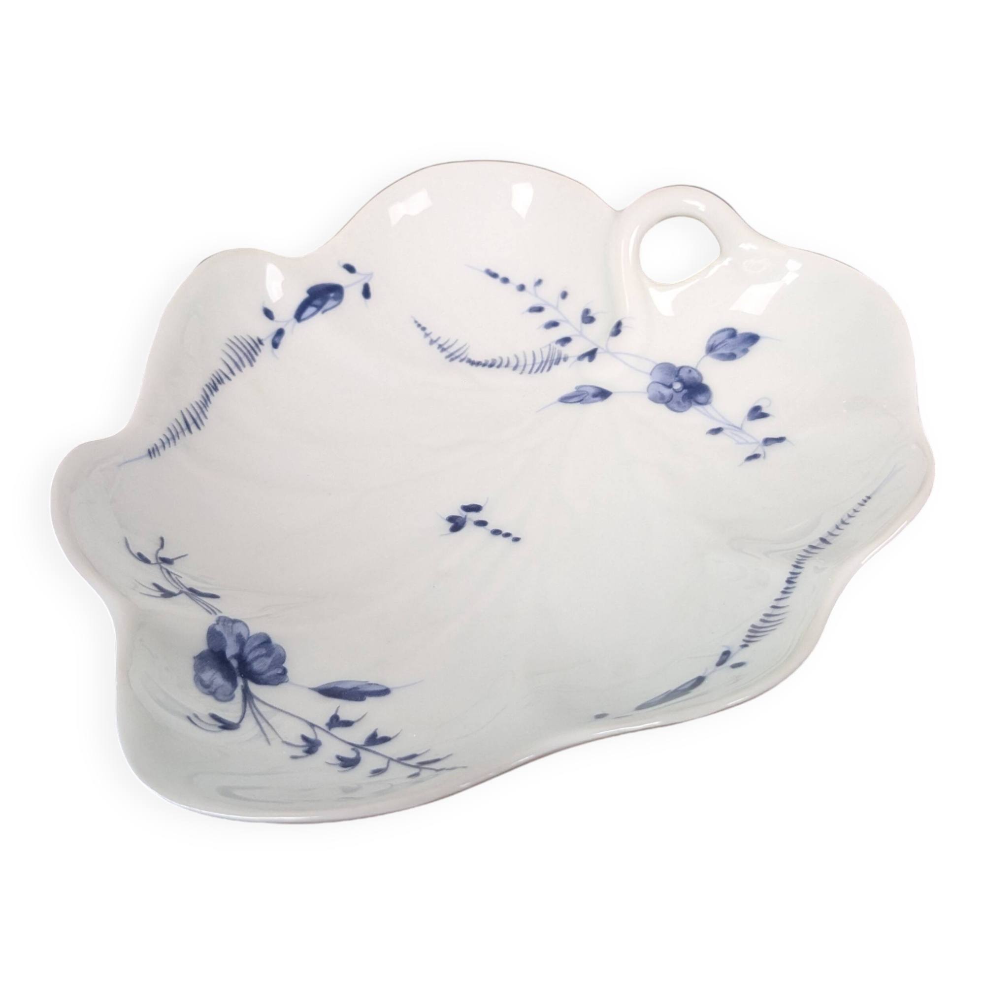 Porcelain bowl Le Lys de France, "a la Brindille" model