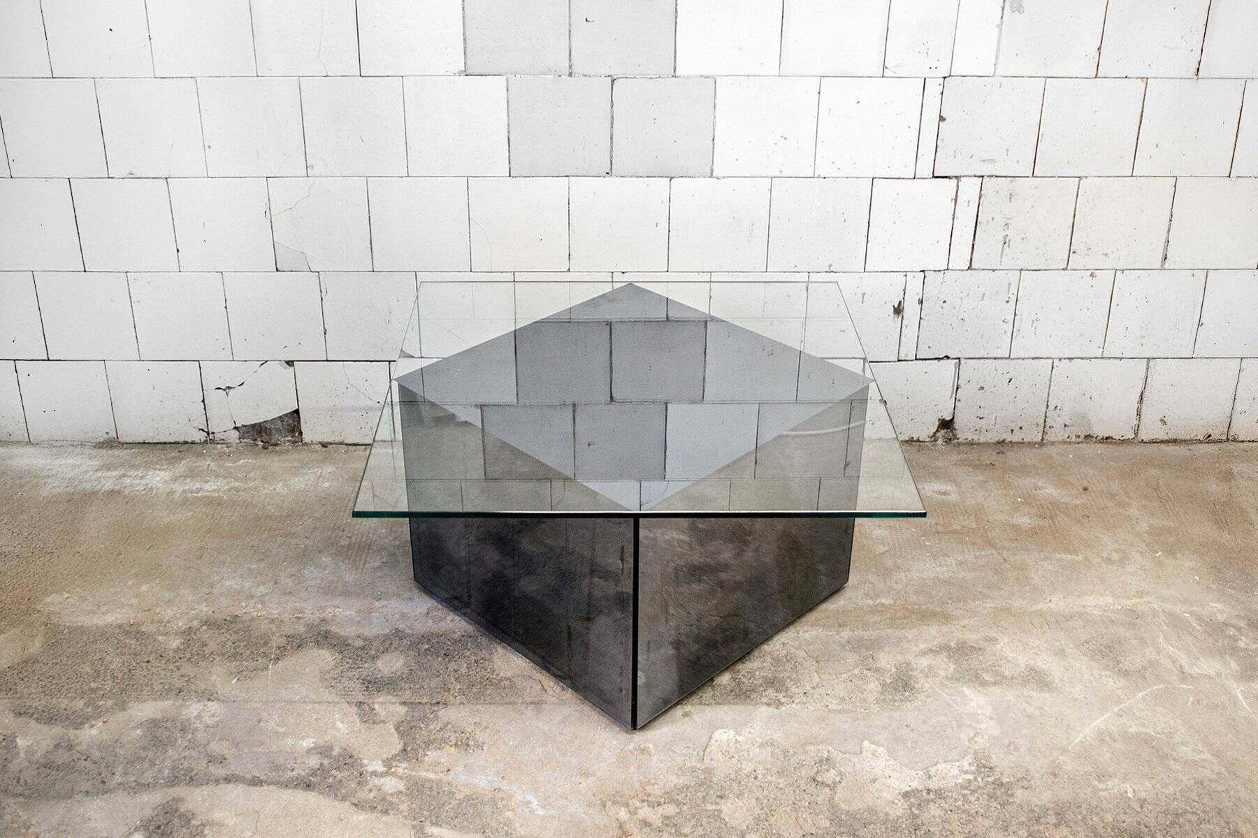 Square mirrored glass coffee table by Nanda Vigo for Acerbis, 1970s.