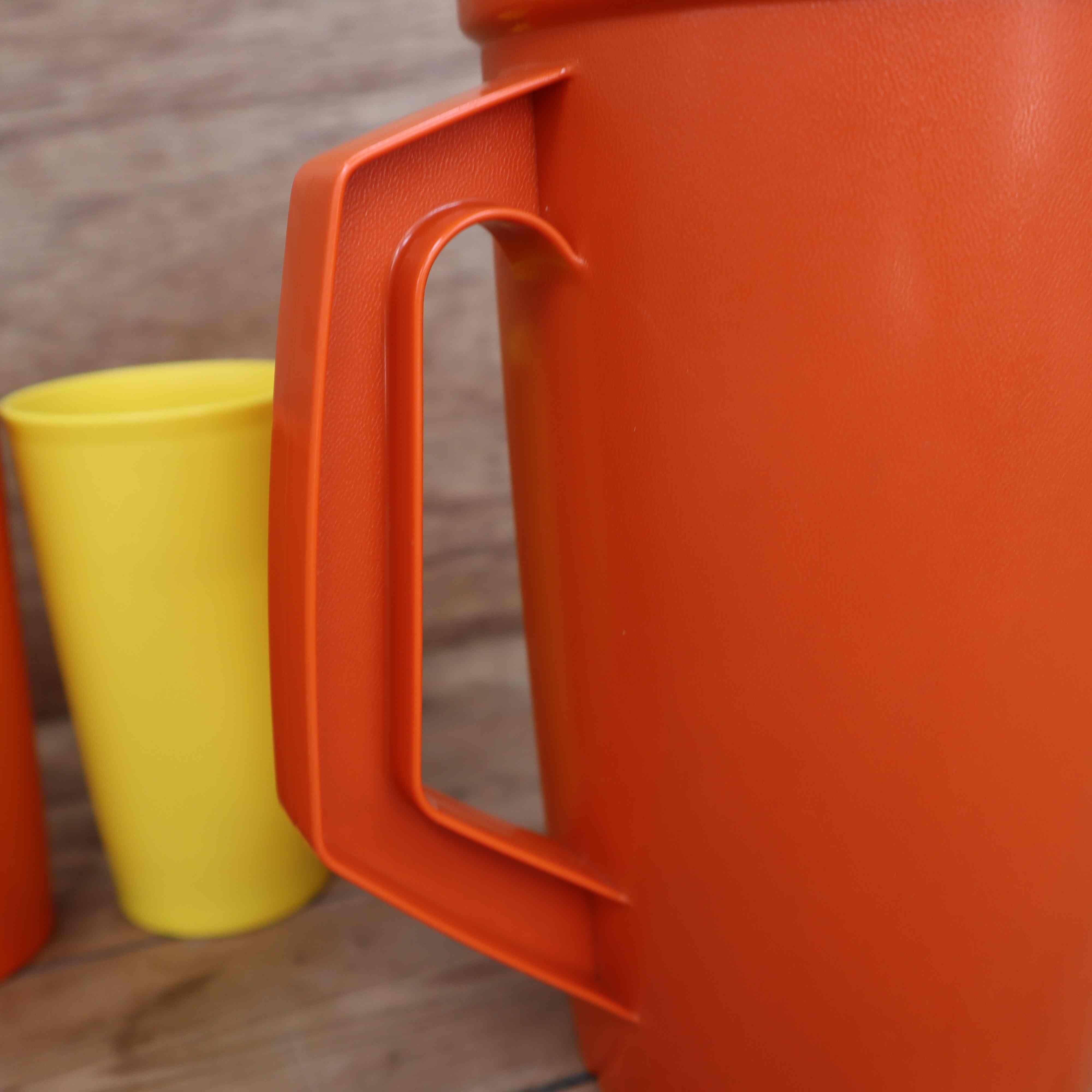 Vintage Tupperware orangeade set, 70s.