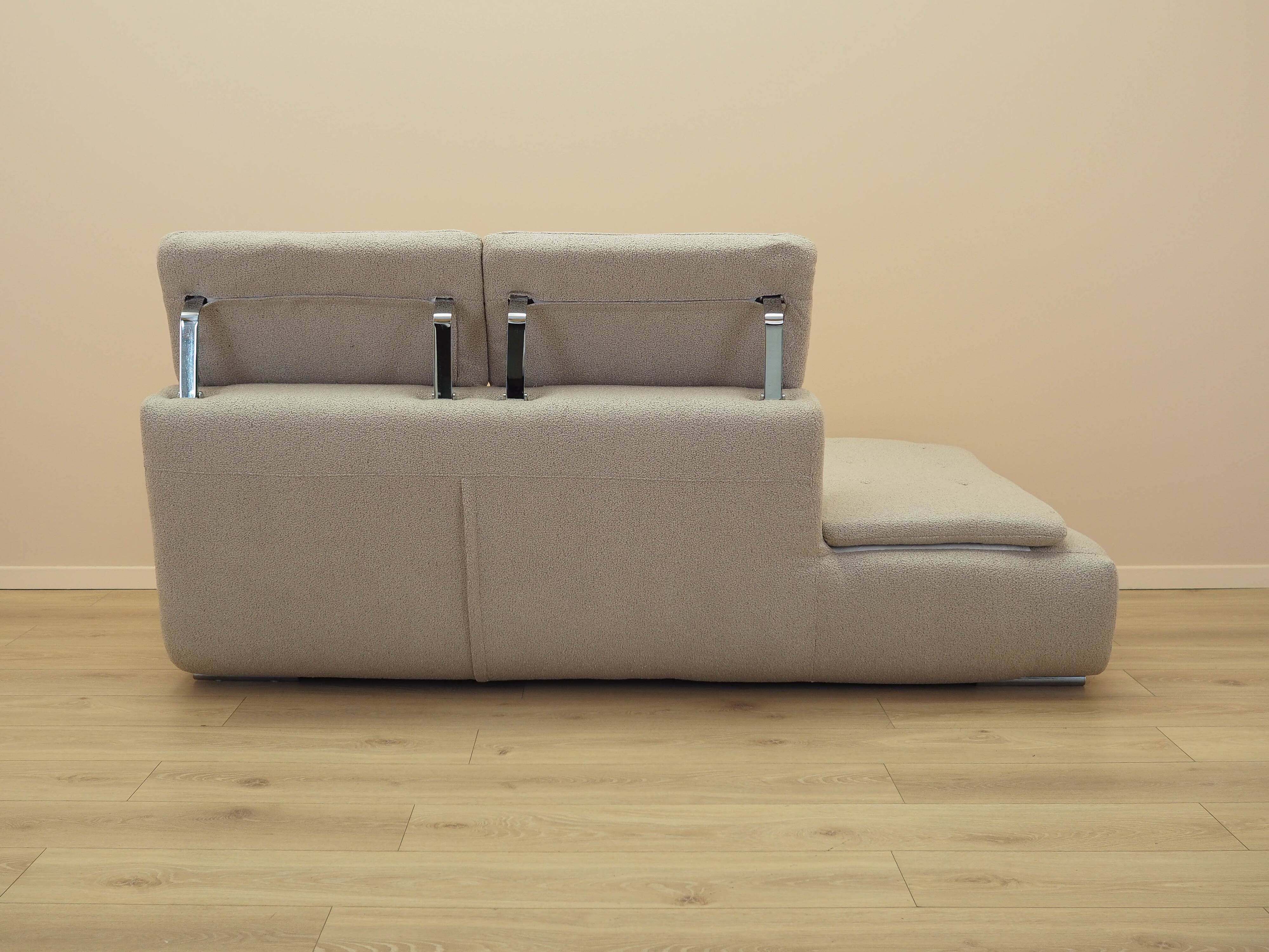 Beige sofa, Italian design, 1980s, made in Italy