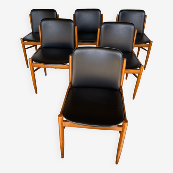 Suite of 6 Scandinavian style chairs circa 1970