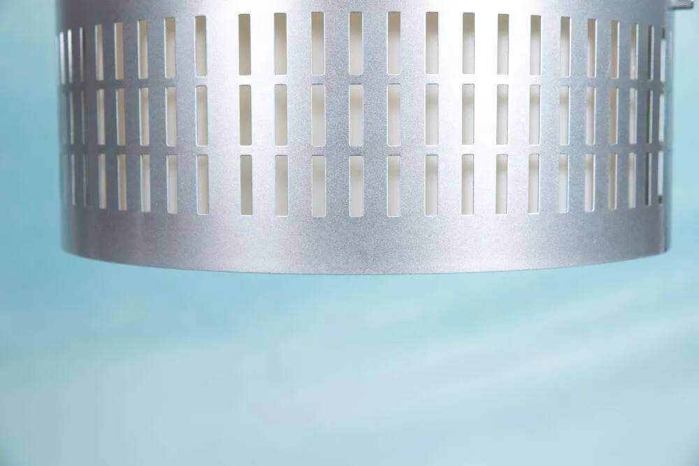 Minimalist 1970s aluminium suspension, mid-century light fixture.