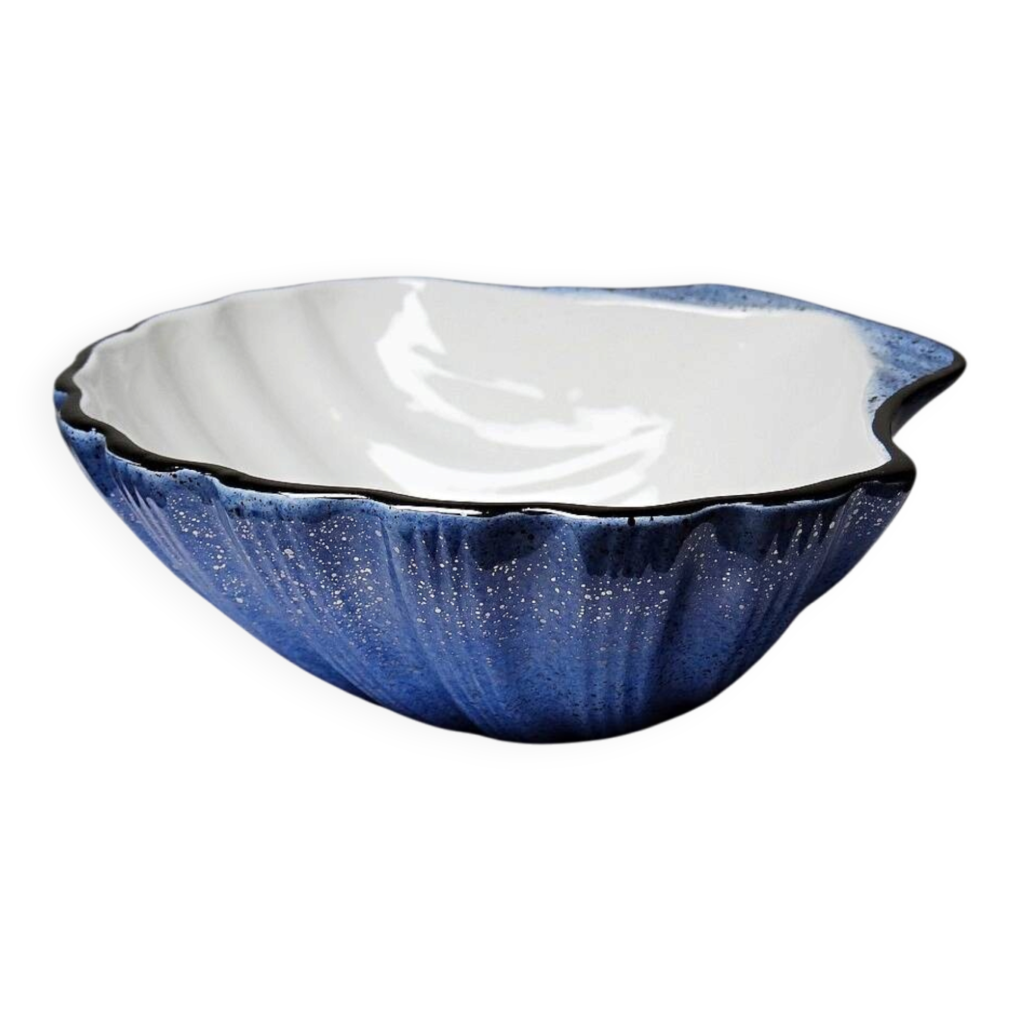 Large shell-shaped ceramic trinket dish, vintage 80s Christian Dior.