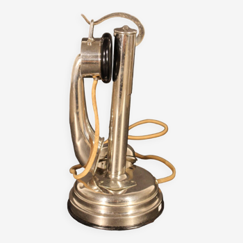 Téléphone des années 1920