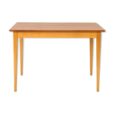Table à manger en teck de fabrication nordique