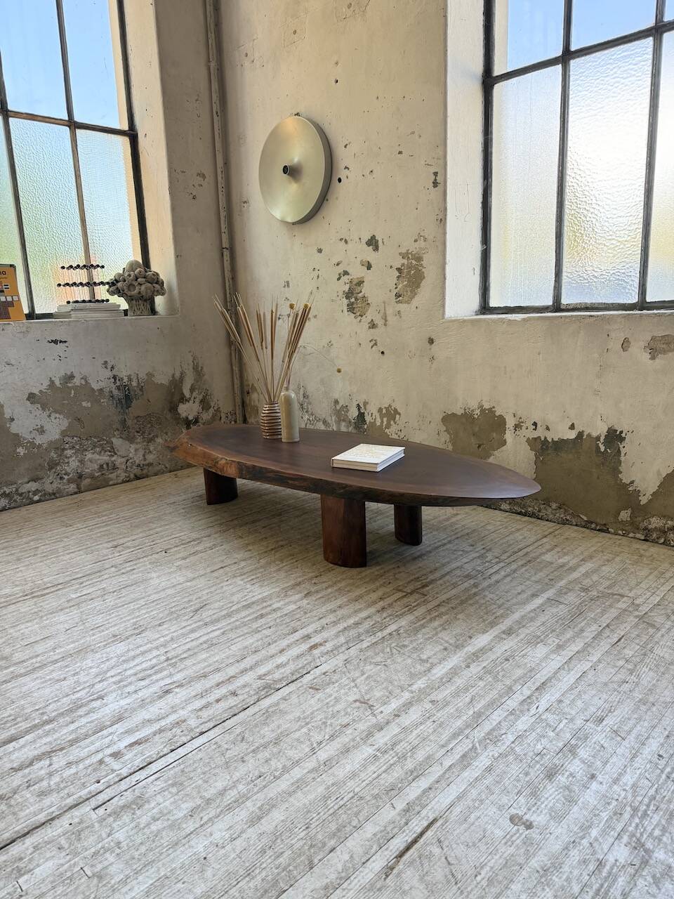 Table basse années 50 plateau bois exotique XXL