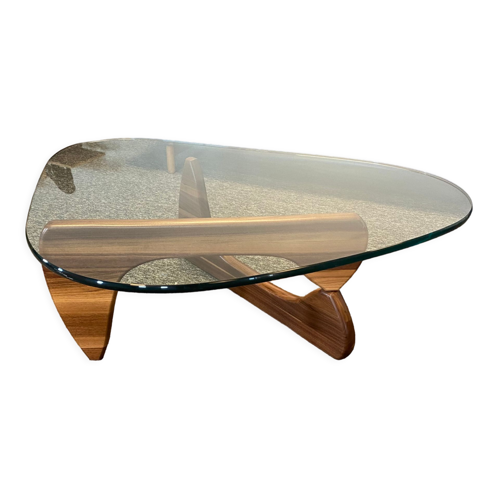 Coffee table design Isamu Nogushi, Vitra