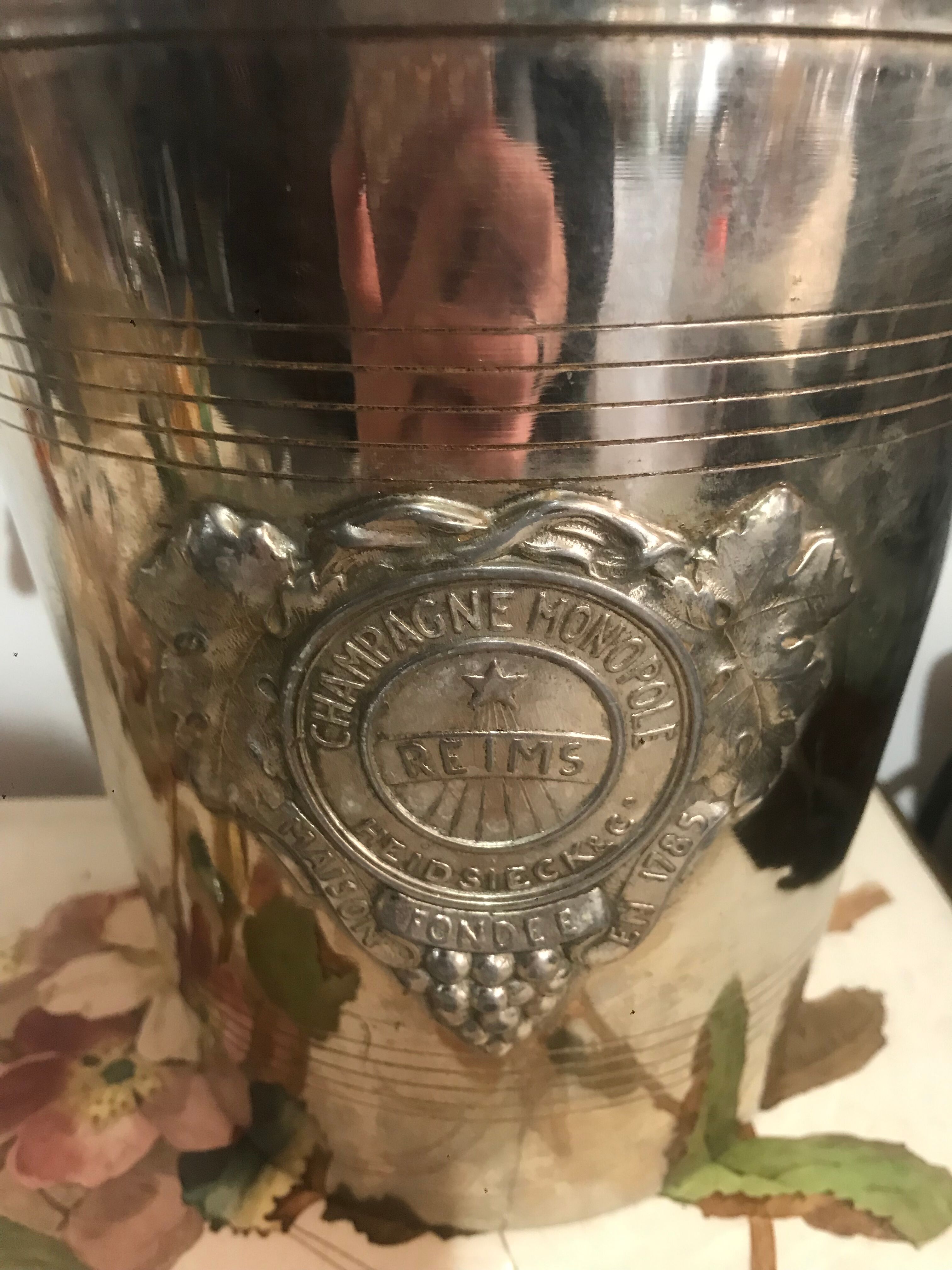 Silver metal champagne bucket