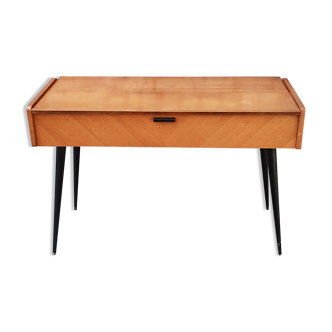 Scandinavian console