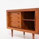 Buffet en teck Svend Dyrlund avec portes tambour