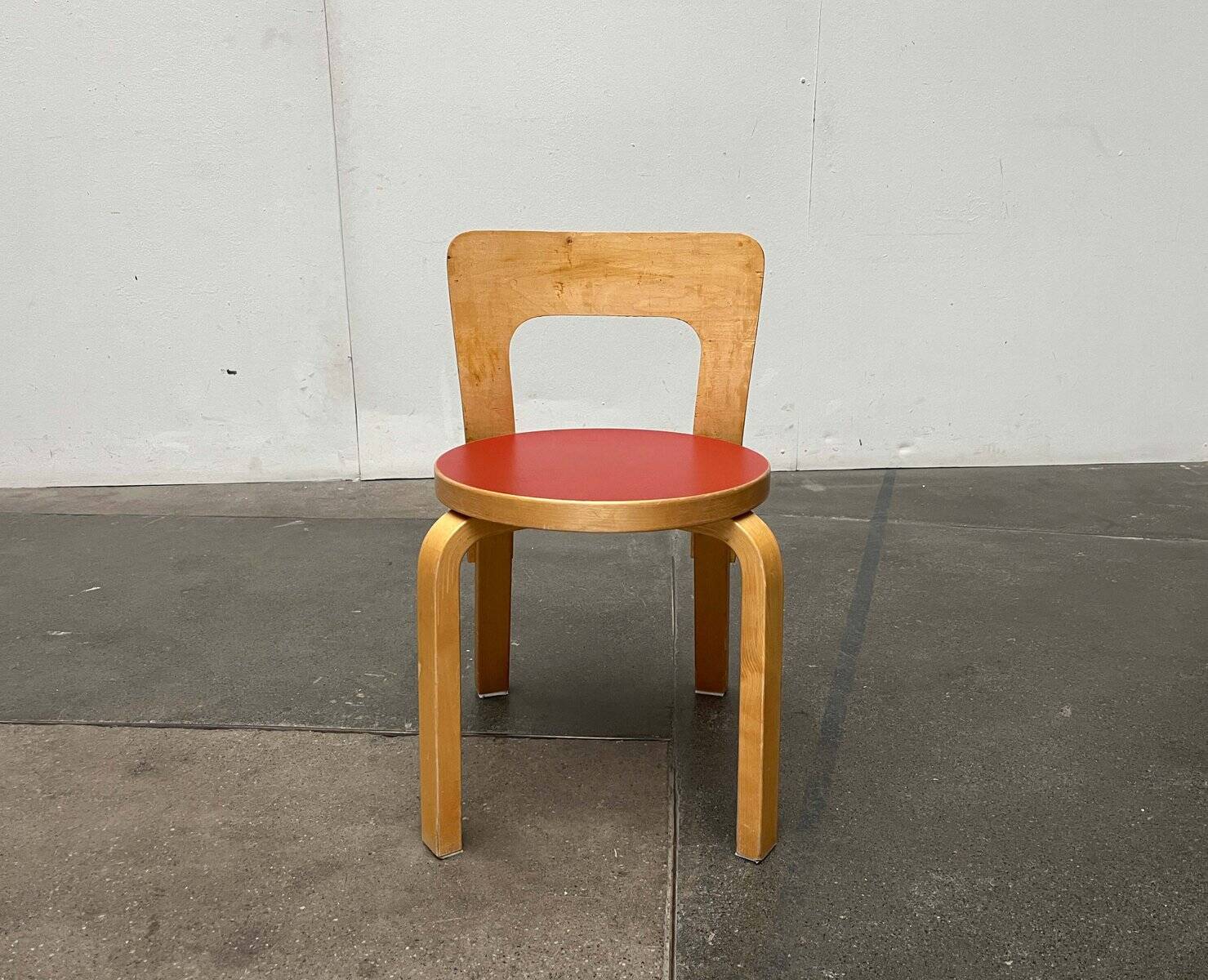 Vintage Red Children's Chair in Linoleum N65 by Alvar Aalto for Artek, Finland, 1970s