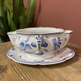 Moustiers blue decor sauce boat