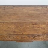 English Antique Extendable Dining Table in Elm and Cherry Wood
