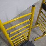 Paire de tabouret de bar italien ajustables jaune laqué et noir