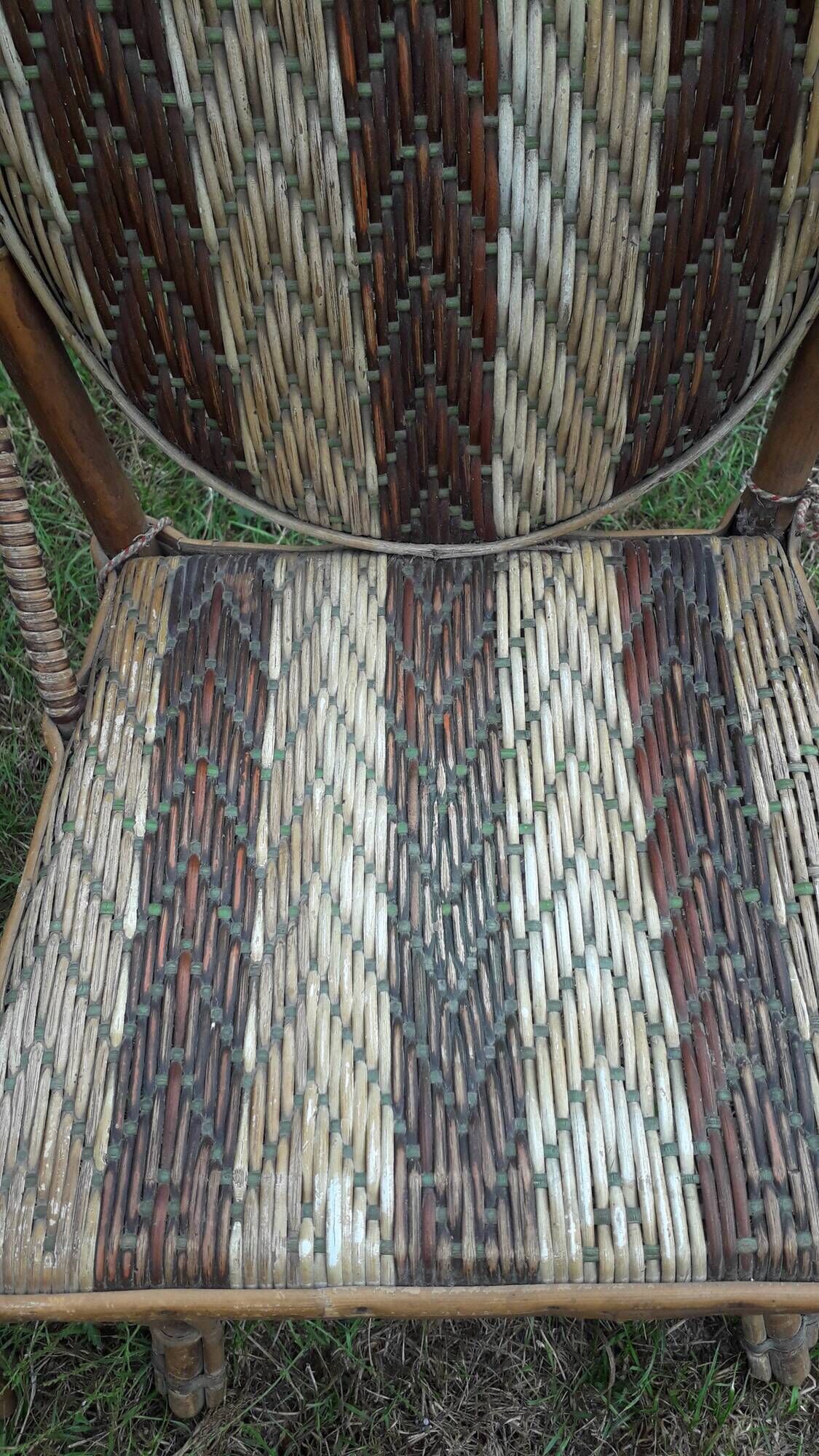 Set 2 rattan chairs 1900