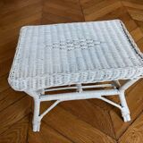 White rattan children's armchair and table