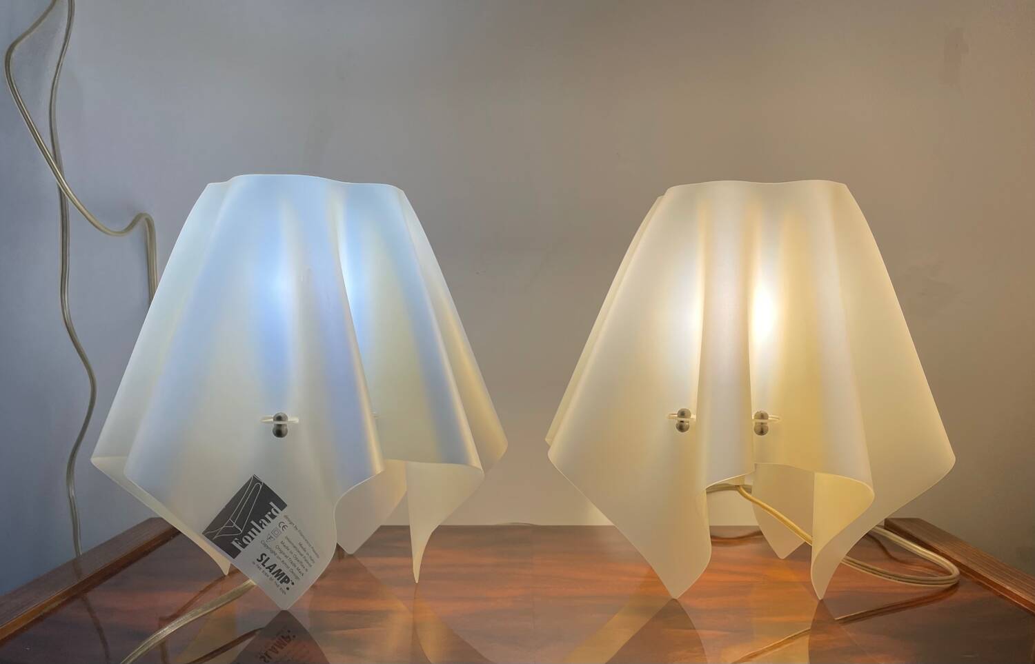 Pair of Foulard slamp lamps