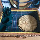 Wicker picnic basket