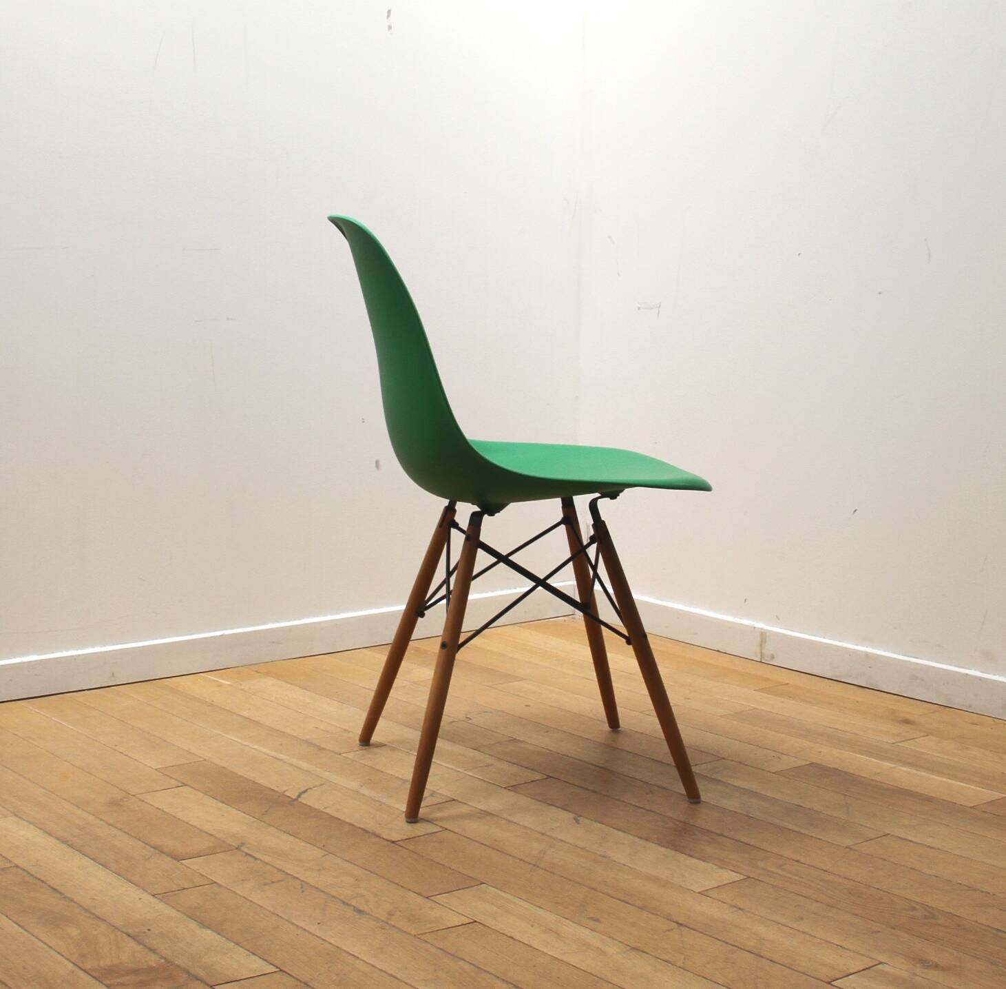 DSW chair, Charles & Ray Eames, Vitra