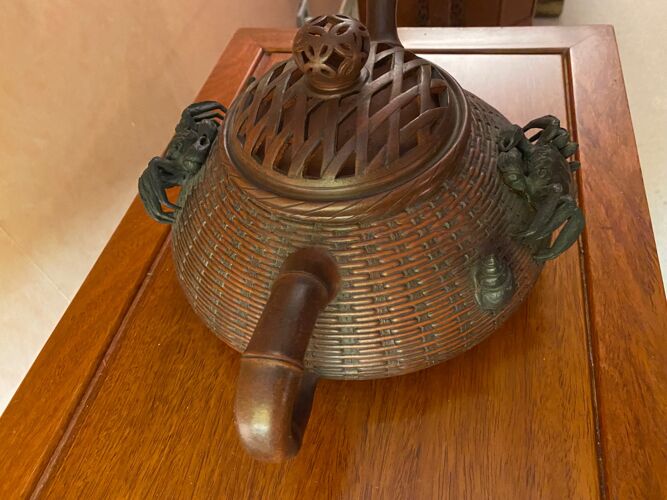 Decorative teapot - ceramic