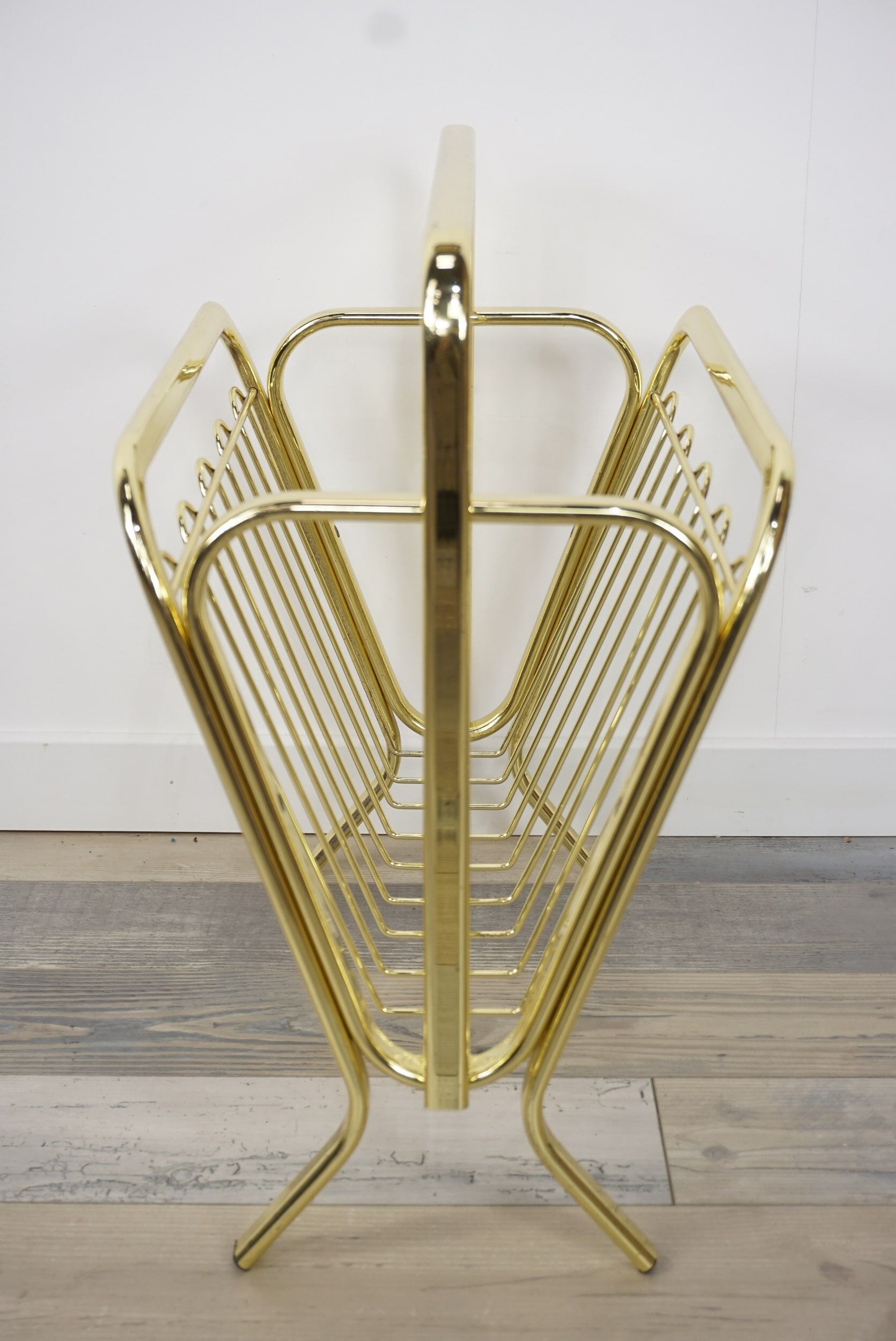 Porte-revues en laiton
