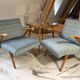 Ensemble de chaises par Frantisek Jirak avec table.