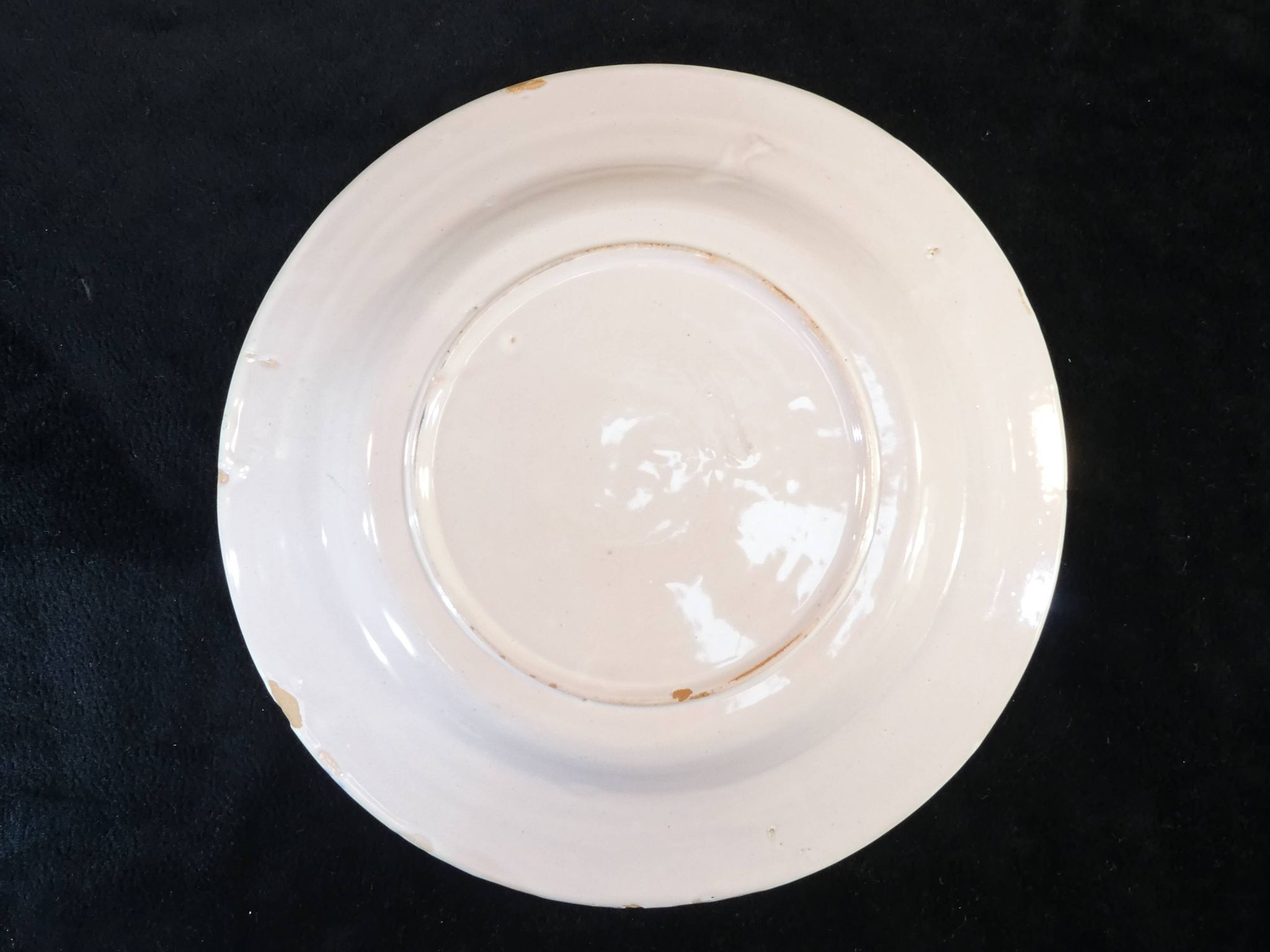 Plate in faience hr quimper decoration of breton
