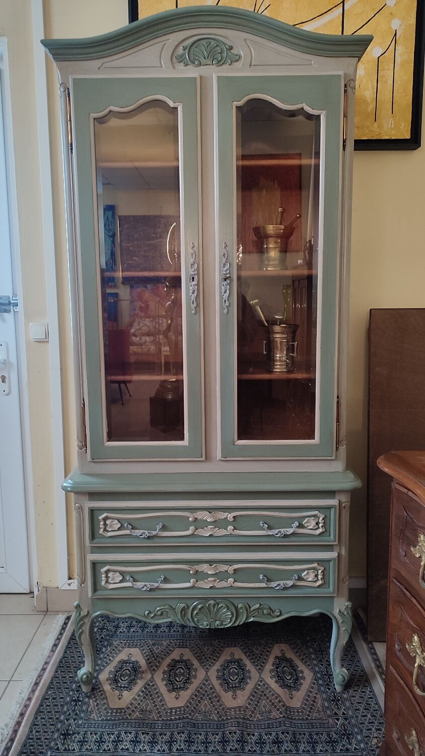 Vaisselier en chêne patiné