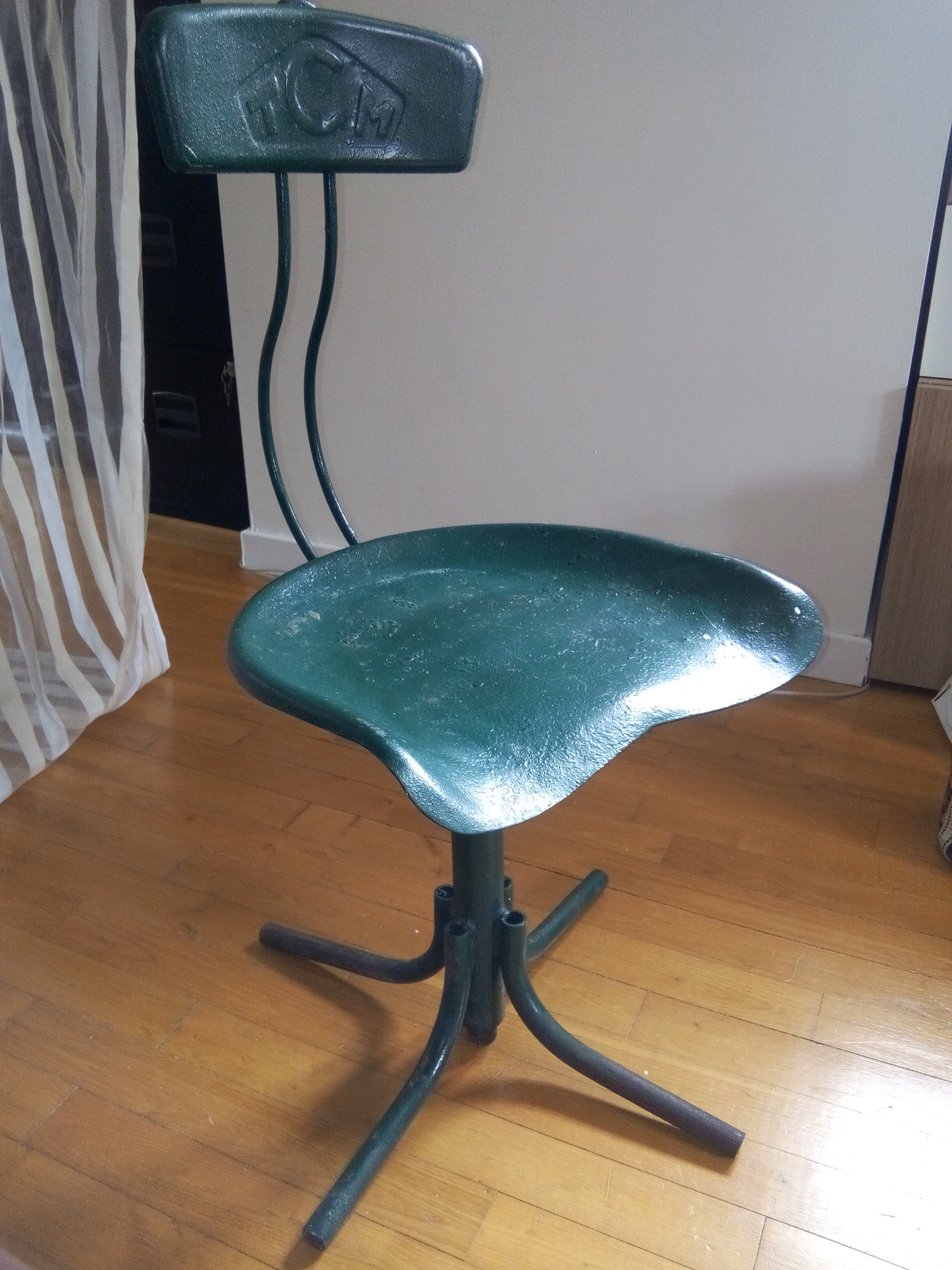 Workshop TCM vintage Chair