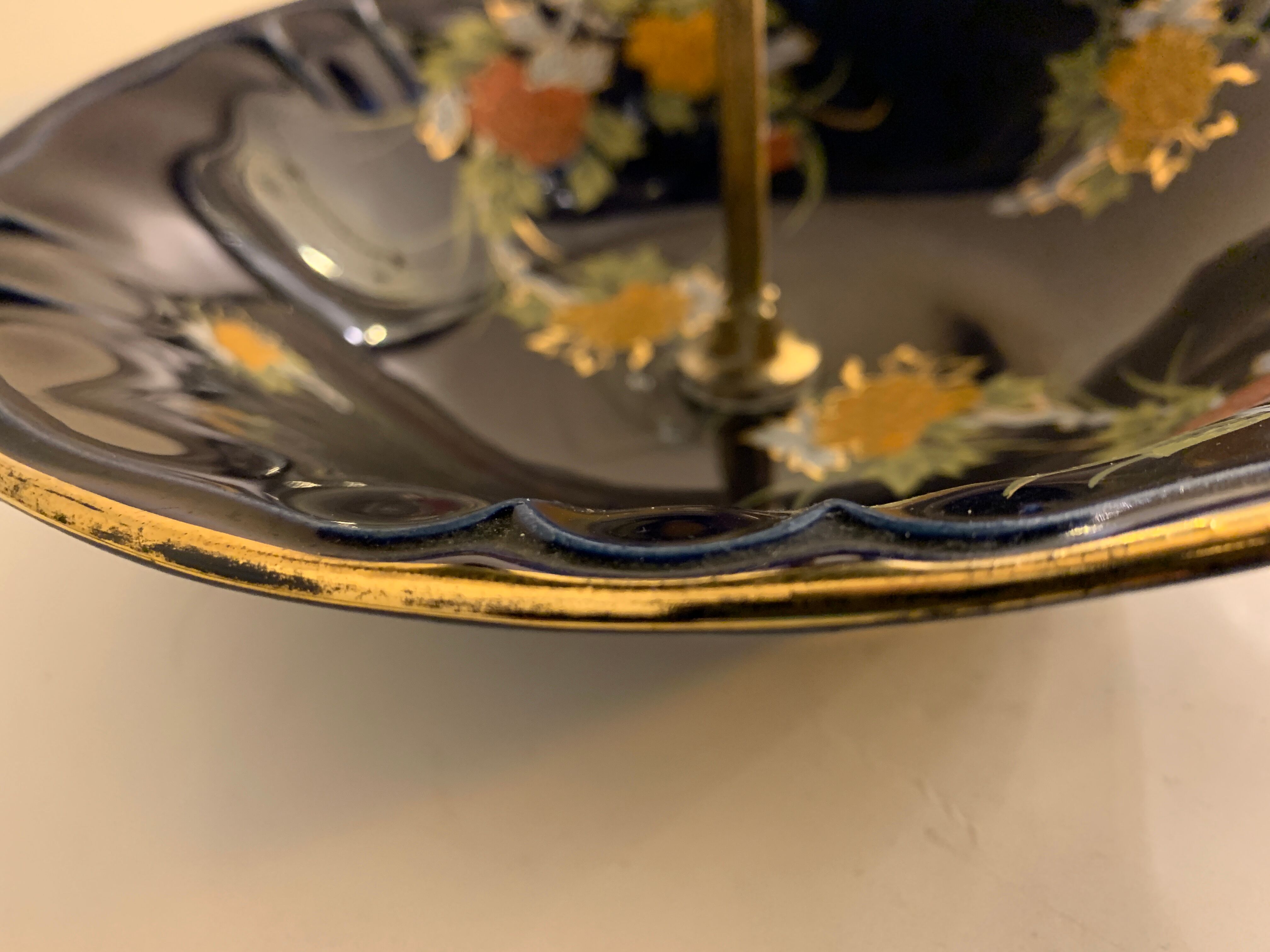 Cobalt blue porcelain display or servant, 3 floors