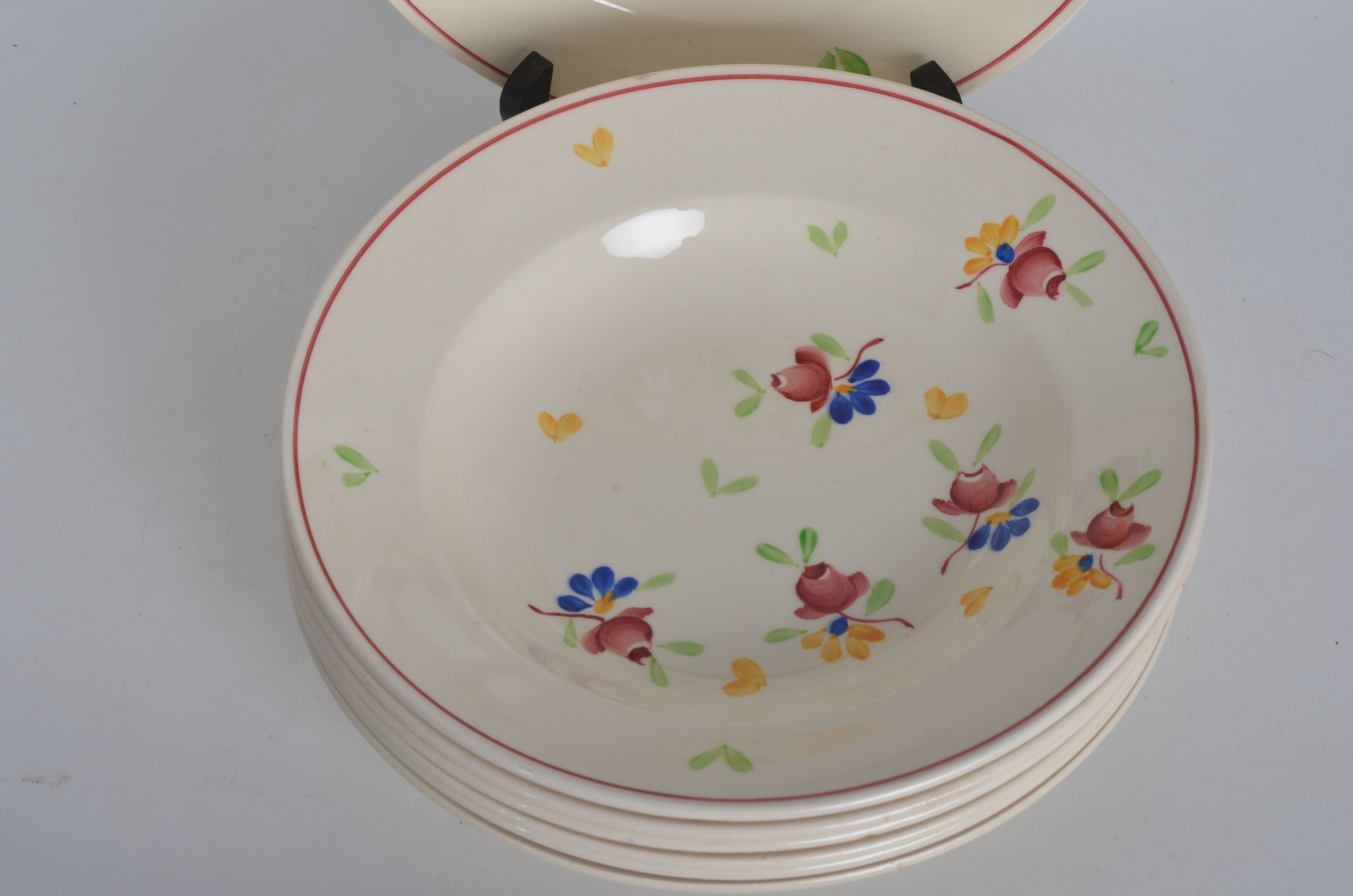 6 hollow plates Gien