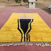 Handmade yellow Berber rug, size 160 x 240 cm