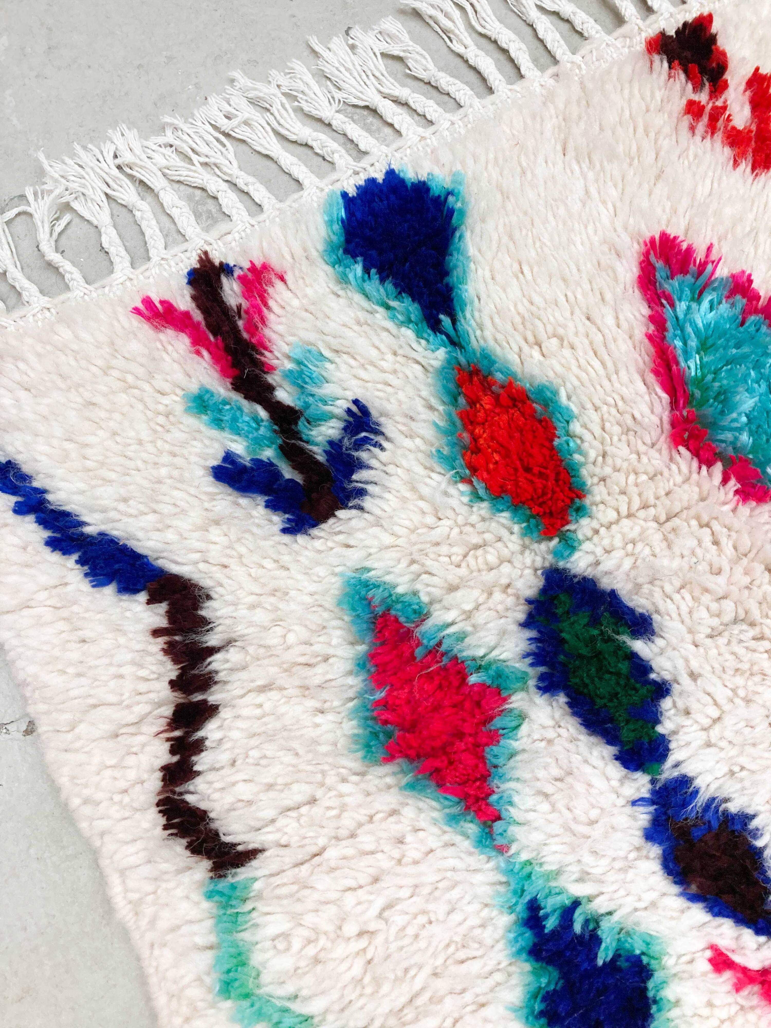 Colorful Moroccan Berber rug Azilal 1.18x0.79m