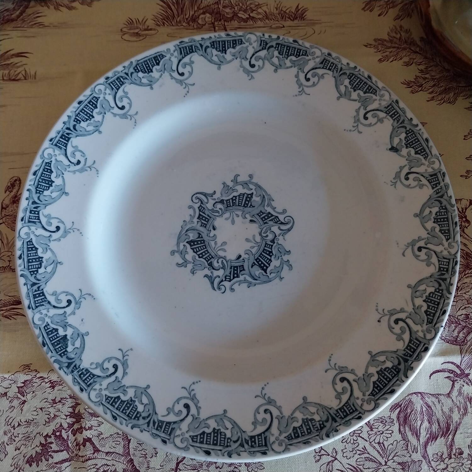 Flat plates ironstone Lunéville K&G