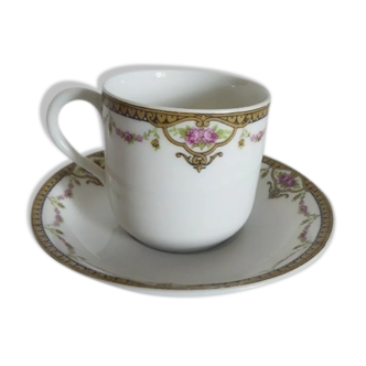 Porcelain cup