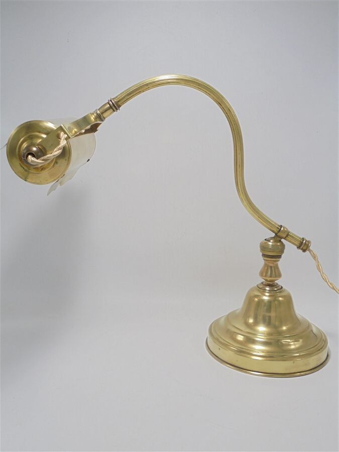 Ancienne lampe de piano