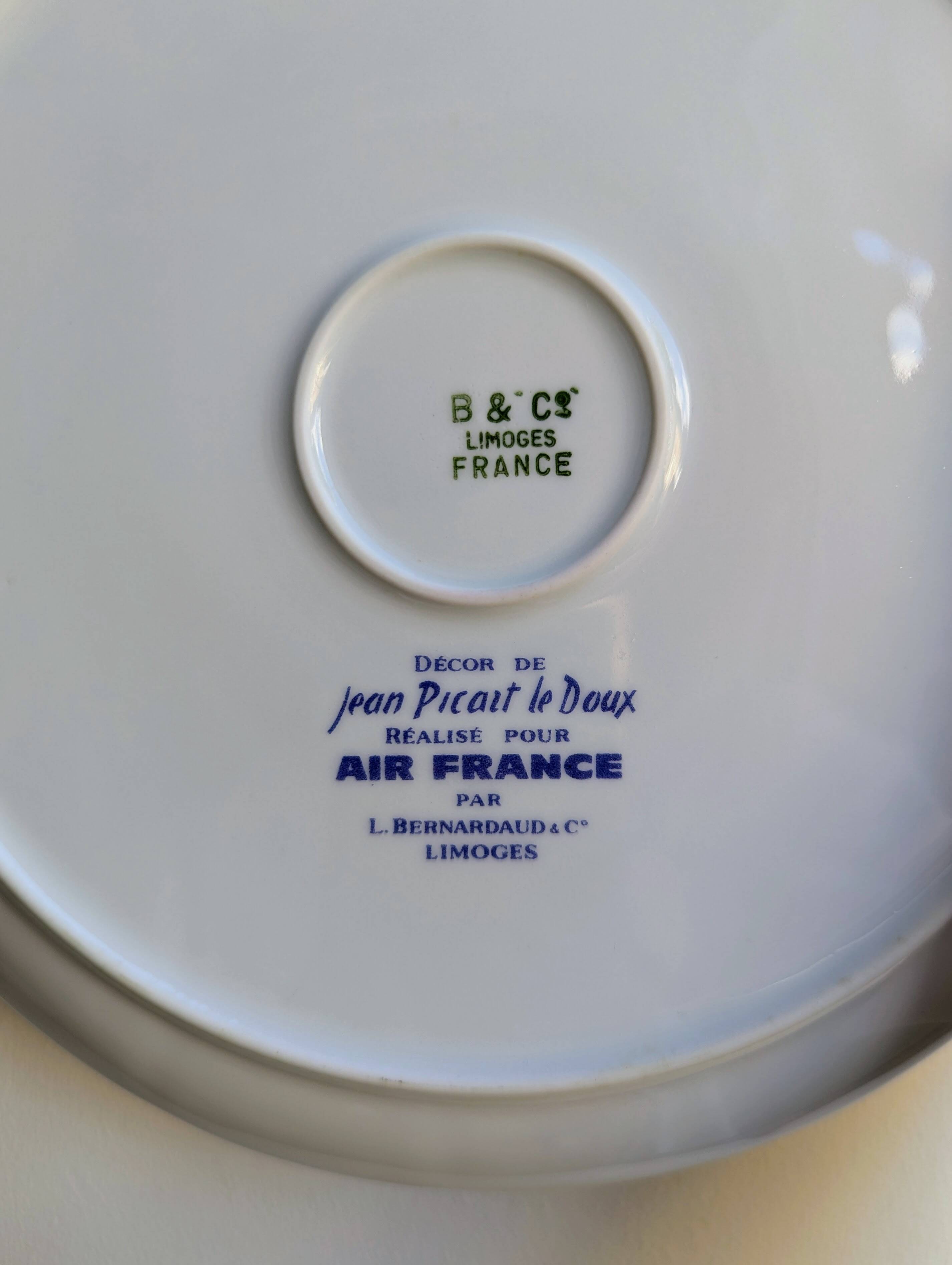 12 assiettes à dessert Air France Bernardaud Limoges décor Jean Picart
