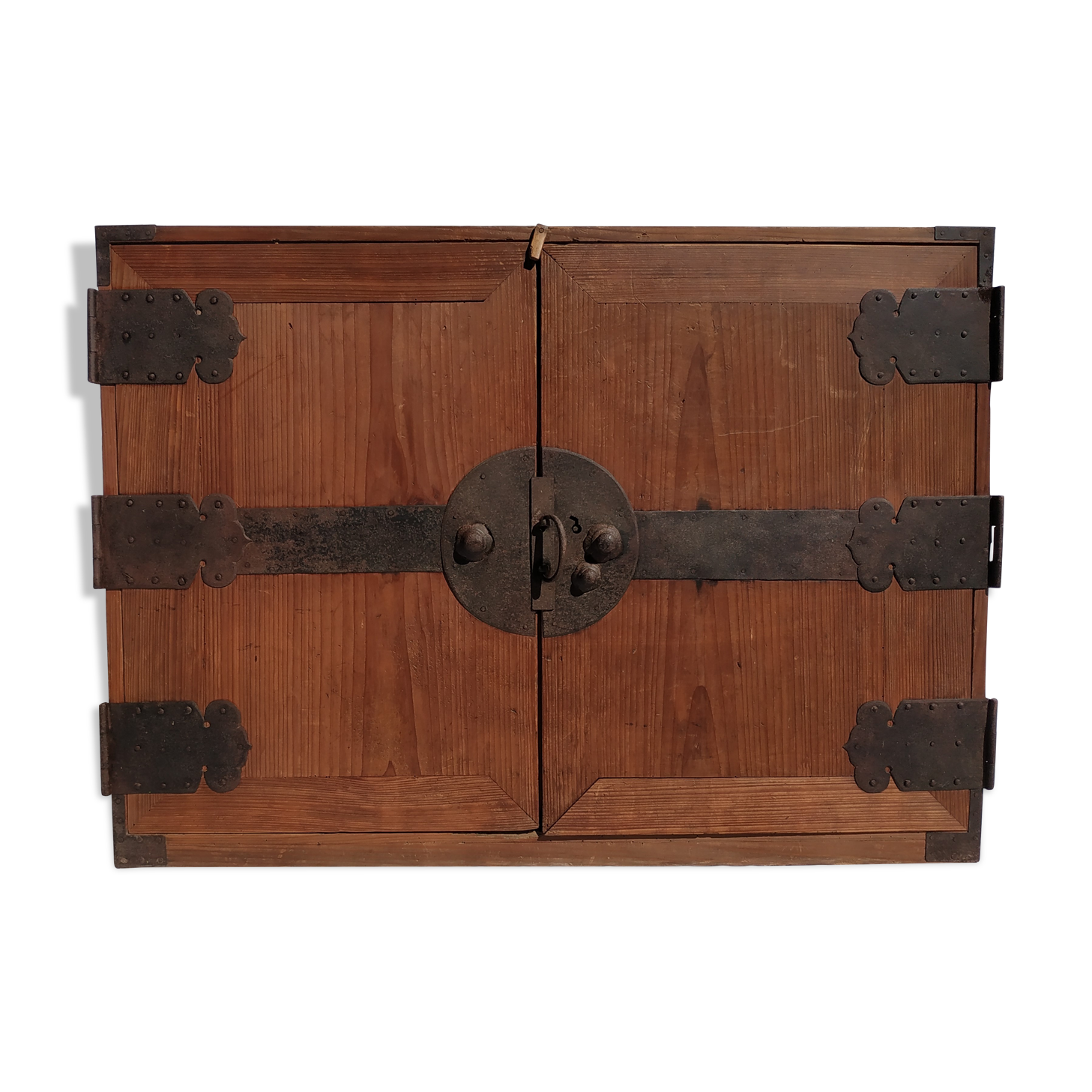 Bottom box Japan 19th second half 19th