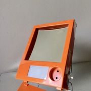 Miroir de courtoisie du milieu du siècle design danois