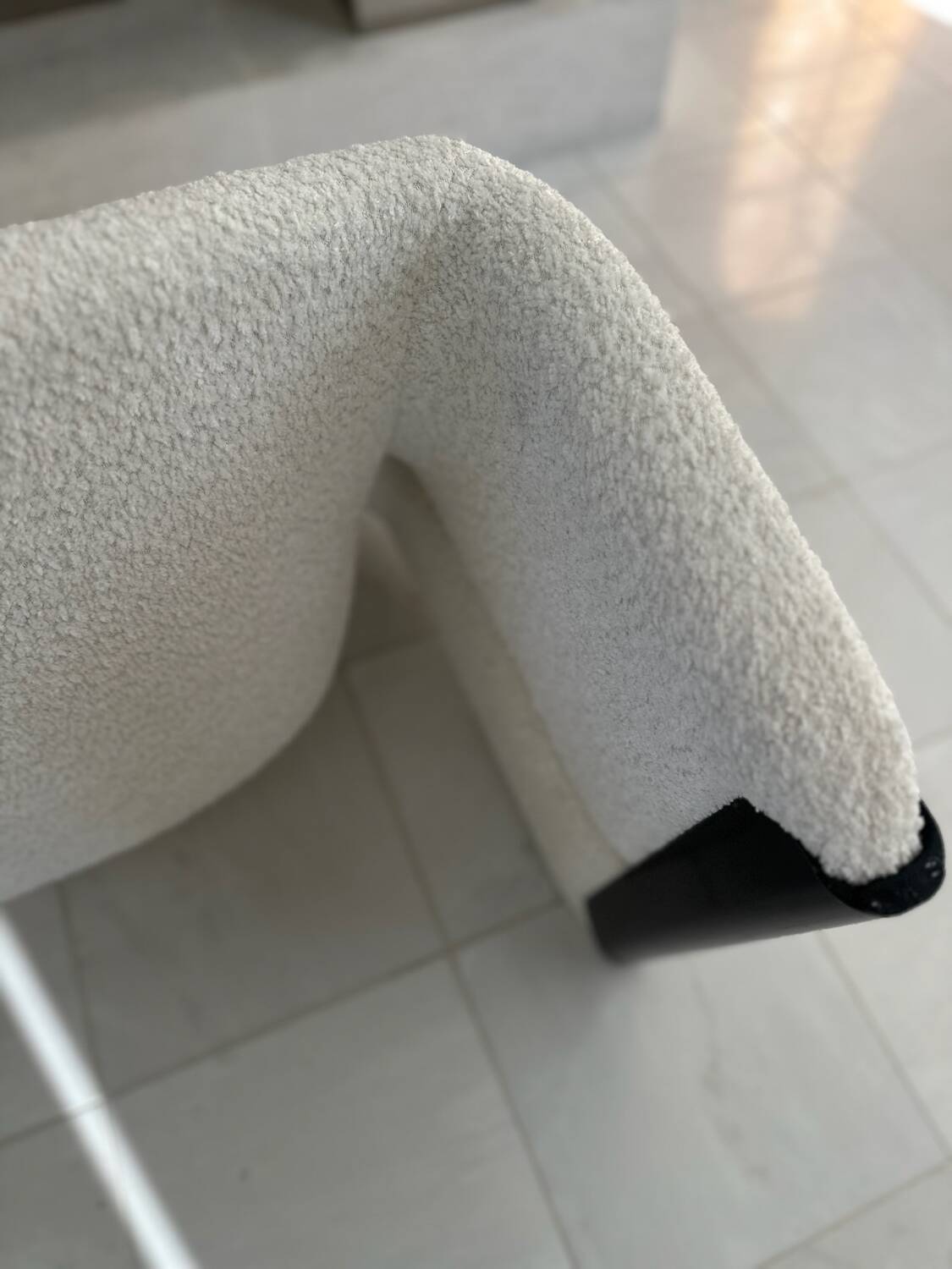 Groovy F598 lounge chair – Pierre Paulin