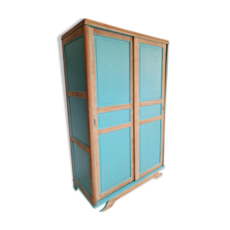 Cabinet year 50 upright in raw oak color Lagoon interior white and fabrics