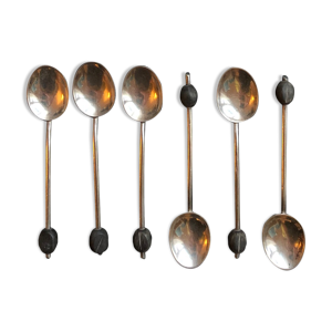 6 cuillères à café