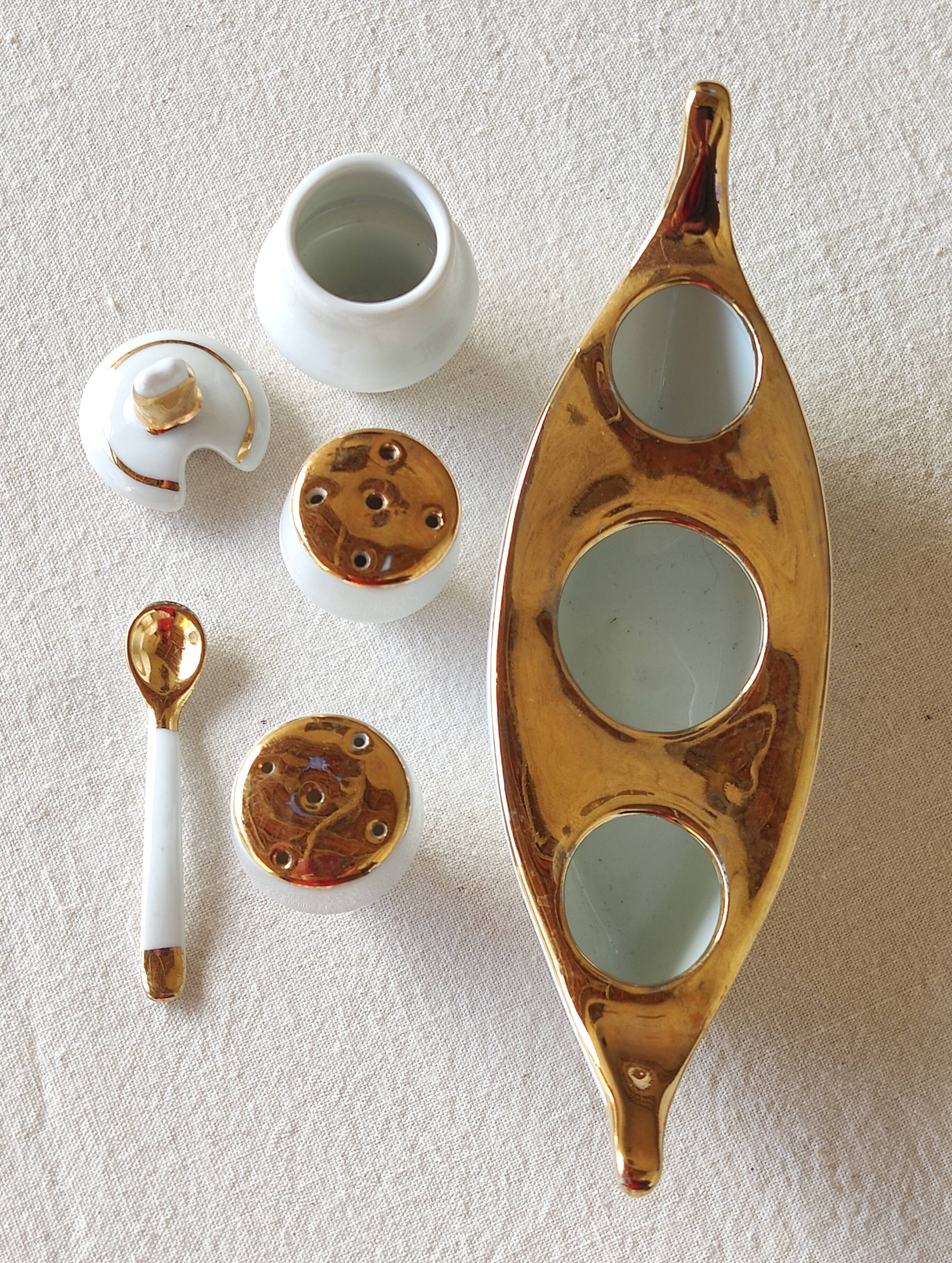 Condiment service - saleron- in Paris porcelain