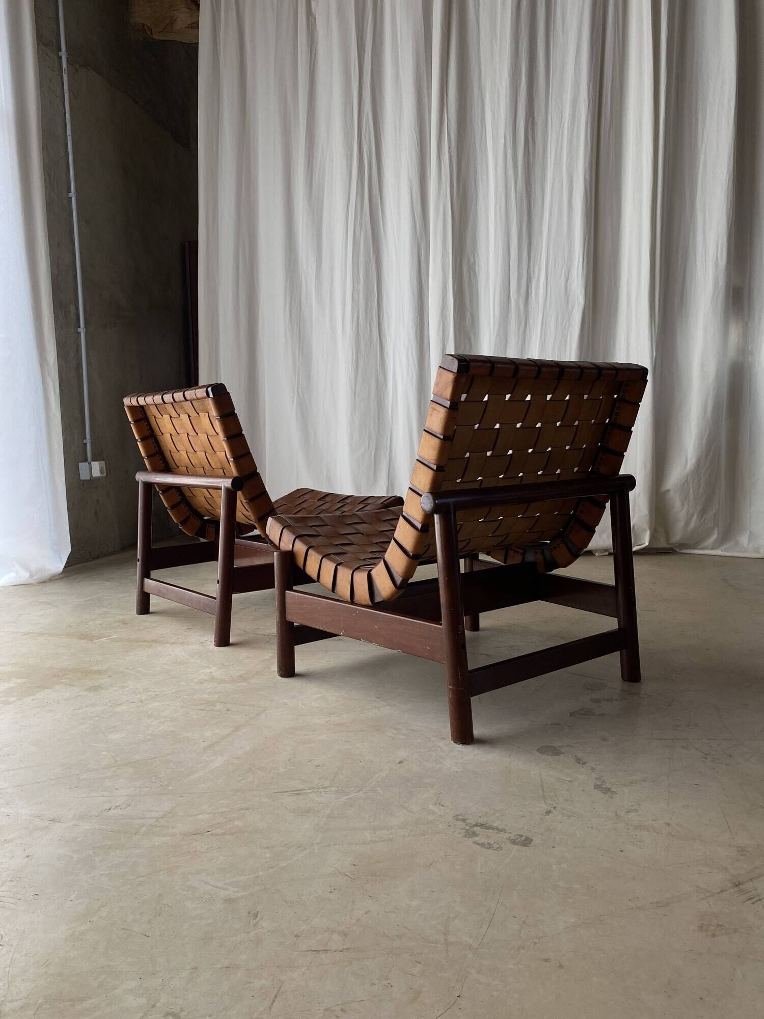2 Guama armchairs by Gonzalo Córdoba, 1959. Dujo Cuba.